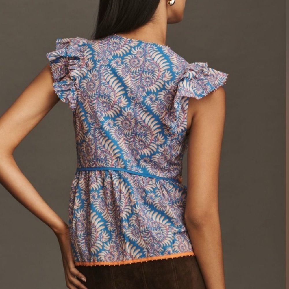 FARM Rio for Anthropologie NWT Flutter Sleeve Top Blouse in Blue Flora Size XS - Picture 3 of 7